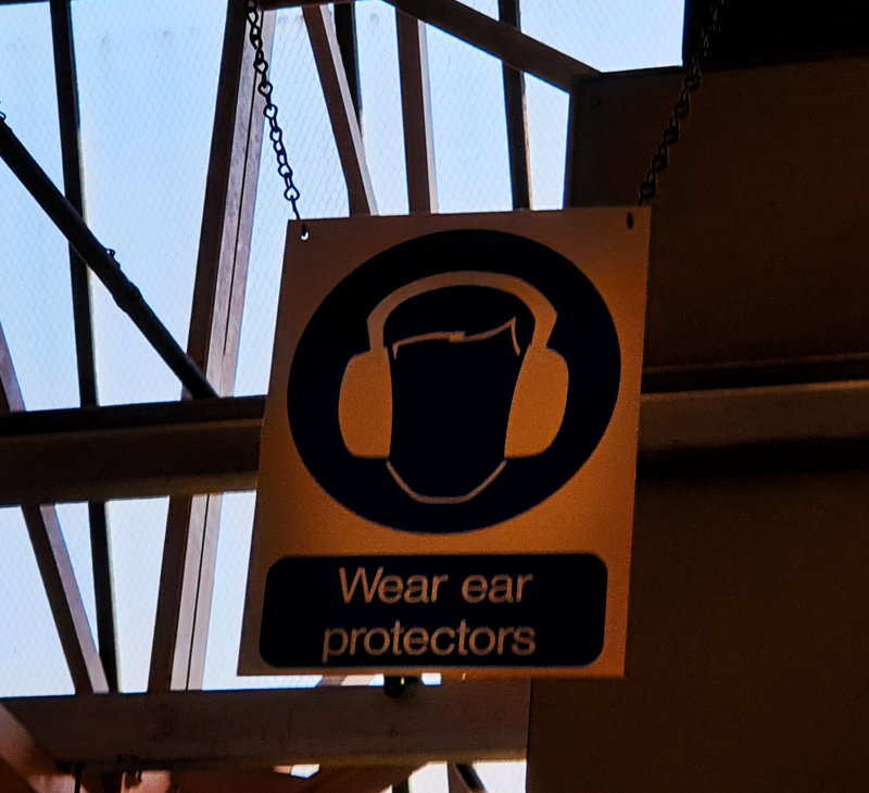 Wear ear protectors sign